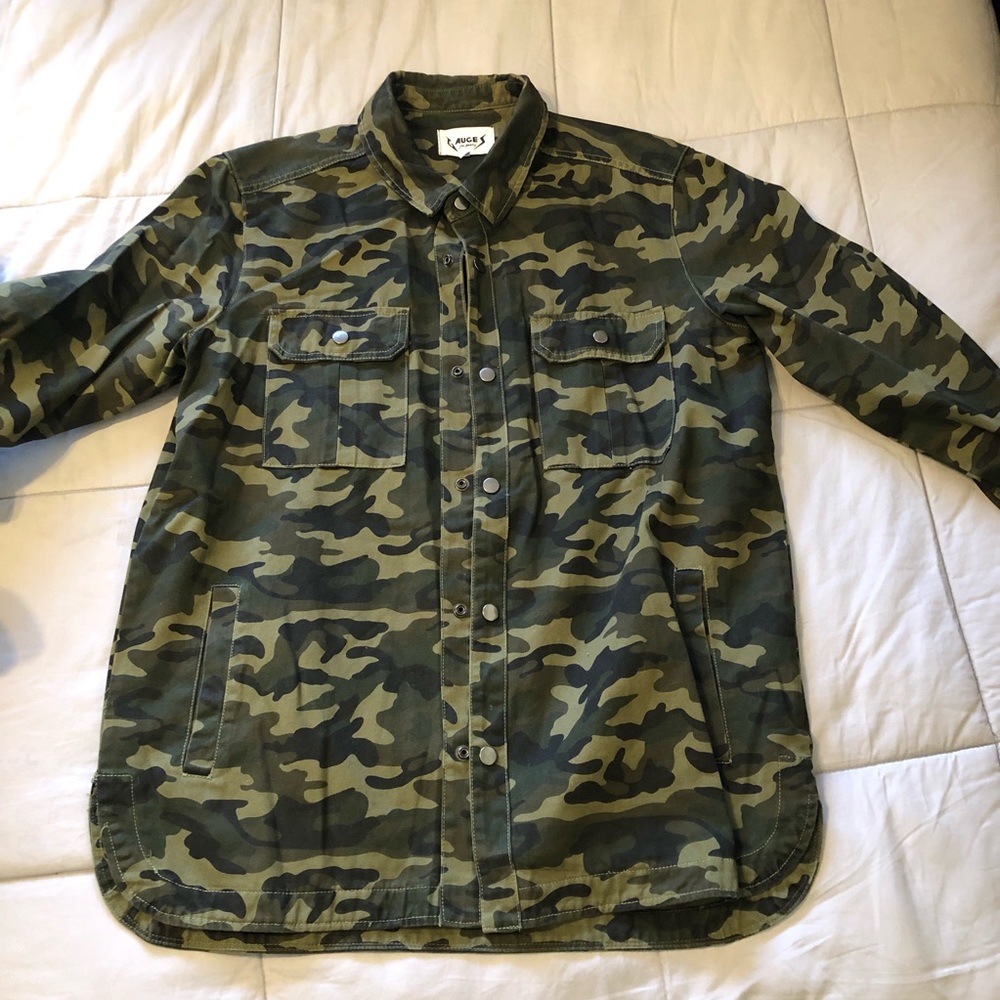 Camo Jean jacket size large